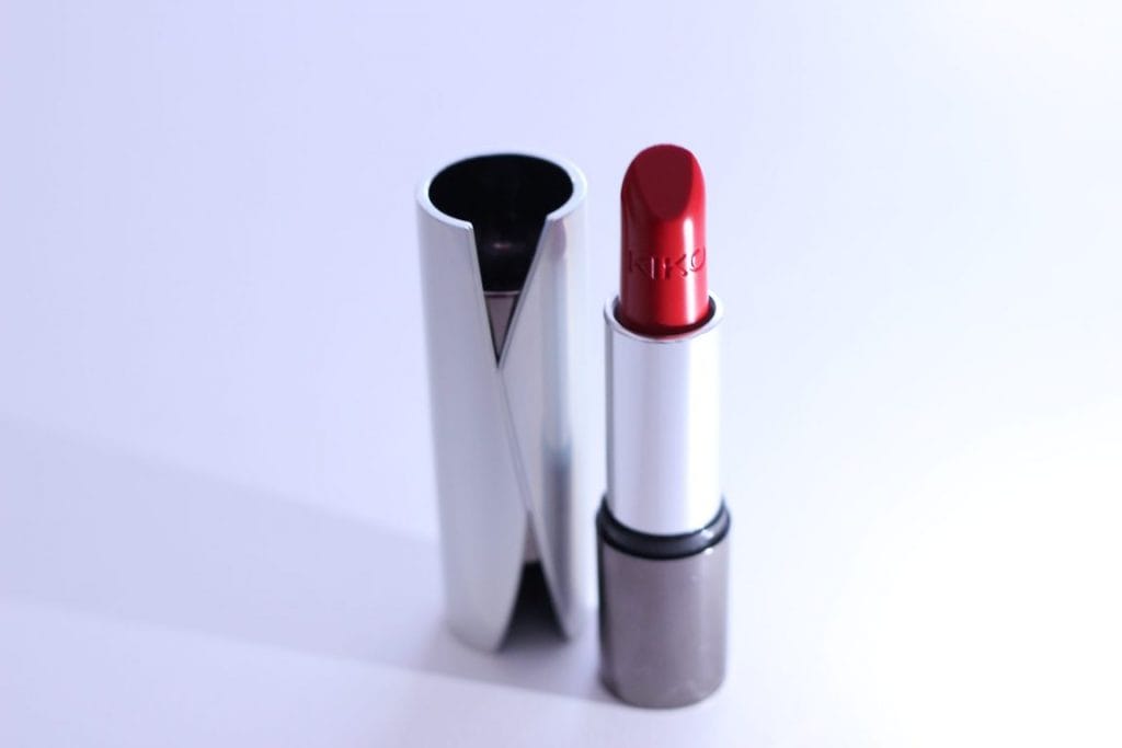 3 Simple, Effective Tips to Treat Dry Lips