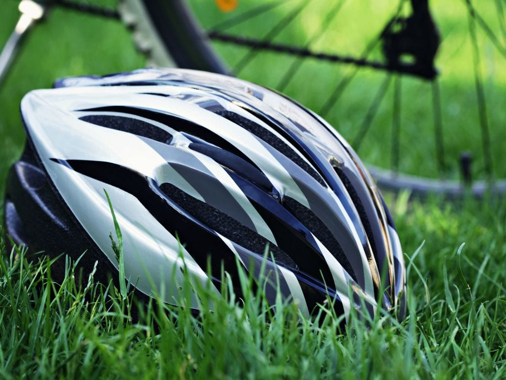 Shinmax Bike Helmet,Helmet Bike Adult with Safety LED Light Bicycle Helmet with Visor Storage Backpack,Lightweight Adjustable Cycling Helmet Specialized Mountain Road Bike Helmet for Men Women 57-62CM 